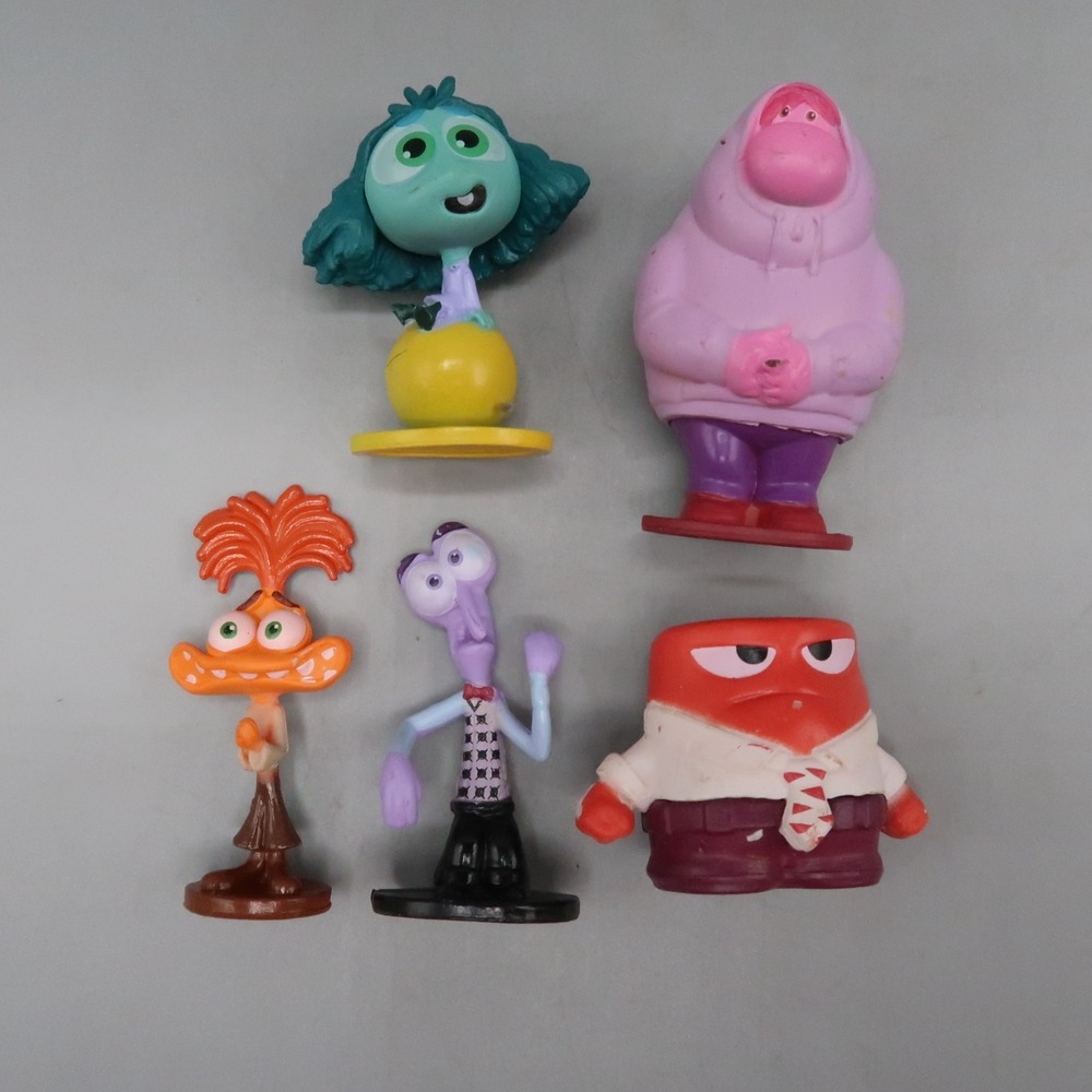 Disney / Pixar Inside Out 2 Deluxe PVC Figure Lot of 5 Toy Set